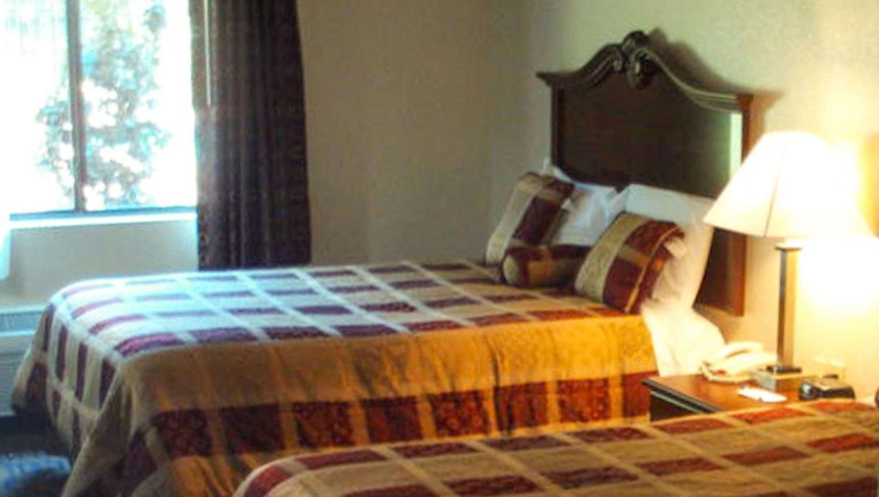 Western Motel Inn And Suites Hazelhurst Hazlehurst Ngoại thất bức ảnh